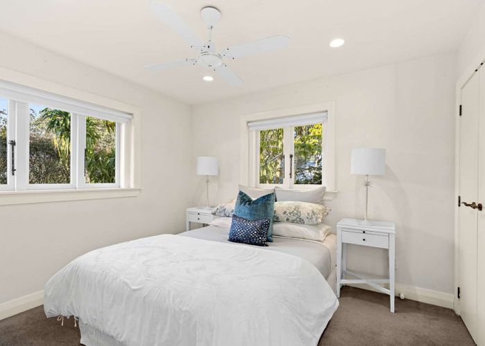  at 51 Maungakiekie Avenue, Greenlane, Auckland