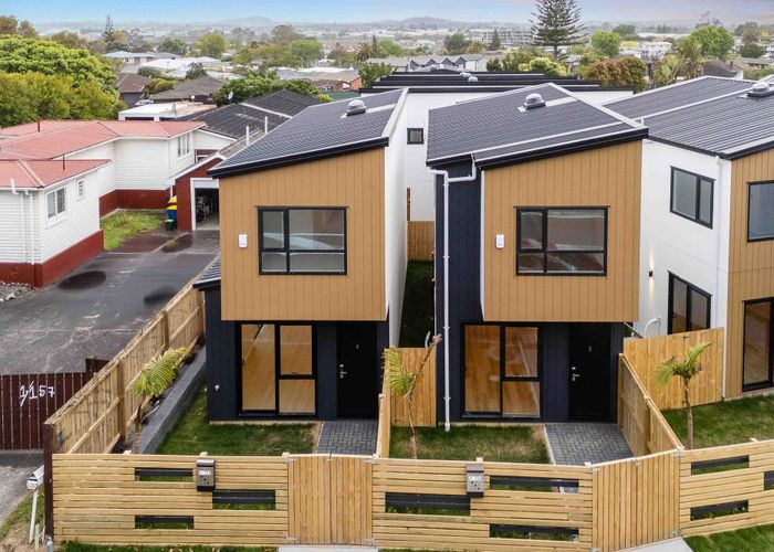  at 155 Te Atatu Road, Te Atatu South, Waitakere City, Auckland