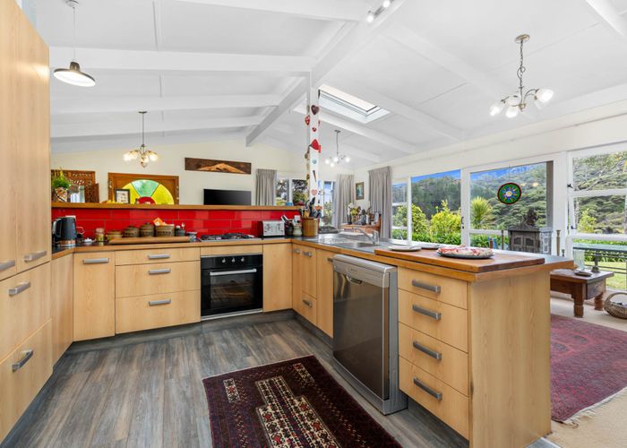  at 90 Lone Kauri Road, Karekare, Waitakere City, Auckland