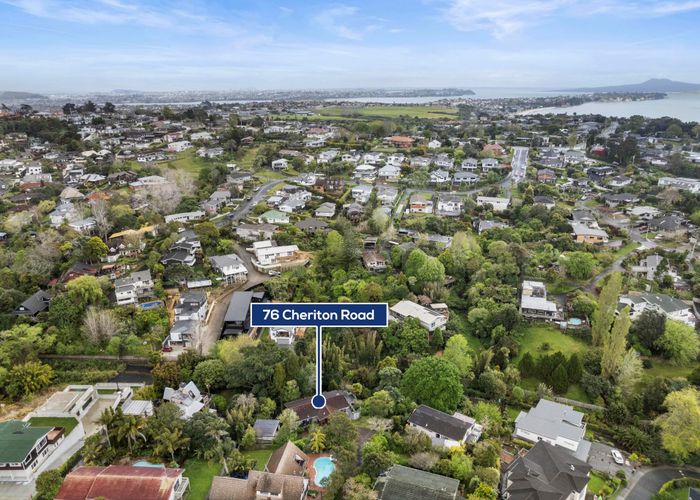  at 76 Cheriton Road, Mellons Bay, Auckland