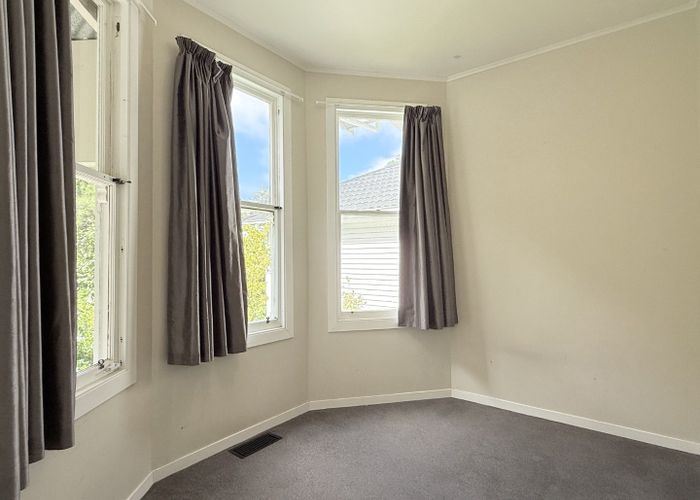  at 11 Adams Tce, Aro Valley, Wellington, Wellington