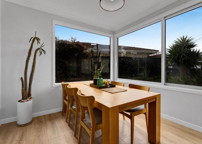  at 10 Strandon Place, Strandon, New Plymouth