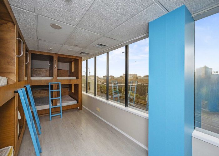  at 6A Glenside Crescent, Grafton, Auckland City, Auckland