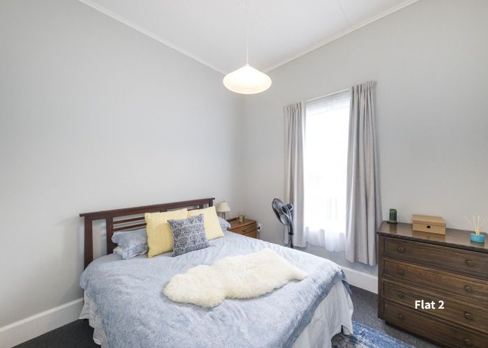  at 2/12 Worcester Street, West End, Palmerston North, Manawatu / Whanganui