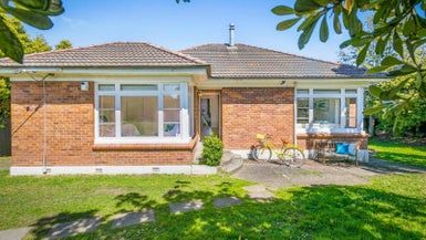  at 225 Titirangi Road, Titirangi, Auckland