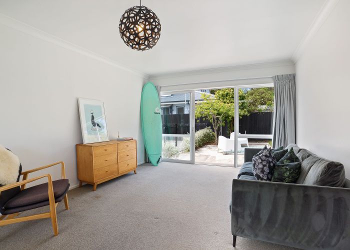  at 2/41 Bowhill Road, New Brighton, Christchurch