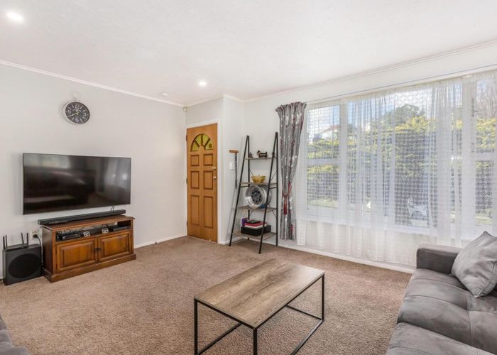  at 4 Hampshire Street, Cannons Creek, Porirua