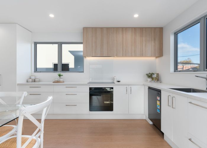  at 1/40 Vagues Road, Papanui, Christchurch City, Canterbury
