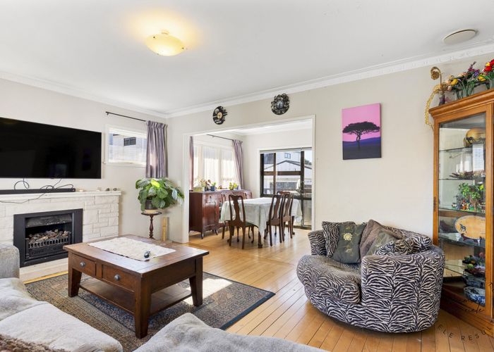  at 3 Staines Avenue, Mangere East, Manukau City, Auckland