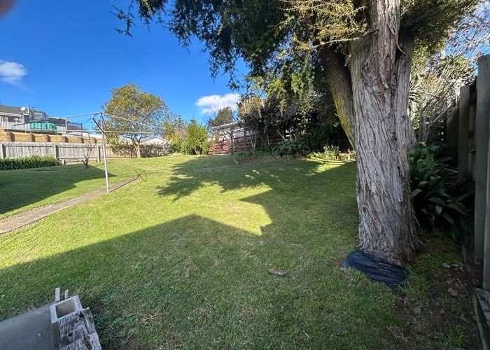  at 2/26 Abercrombie Street, Howick, Manukau City, Auckland