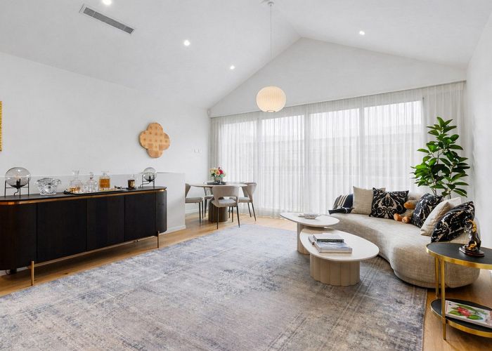  at 2/4 Madeira Lane, Grafton, Auckland City, Auckland