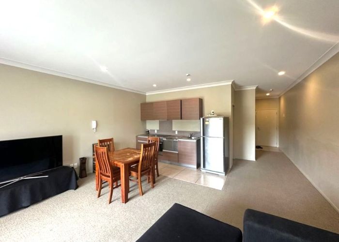  at 34/128 Stancombe Road , Flat Bush, Manukau City, Auckland