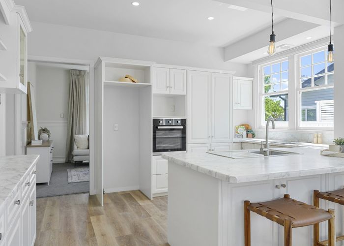  at 158 Weston Road, St Albans, Christchurch