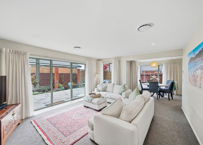  at 39 Mappleton Avenue, Burnside, Christchurch City, Canterbury