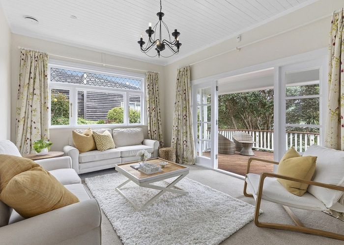  at 4A & 4B Whitianga View, Paremata, Porirua, Wellington