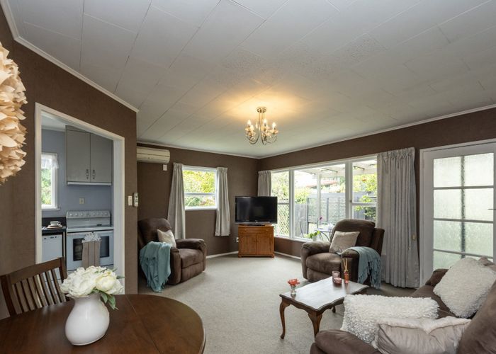  at 2/32 White Street, Taradale, Napier