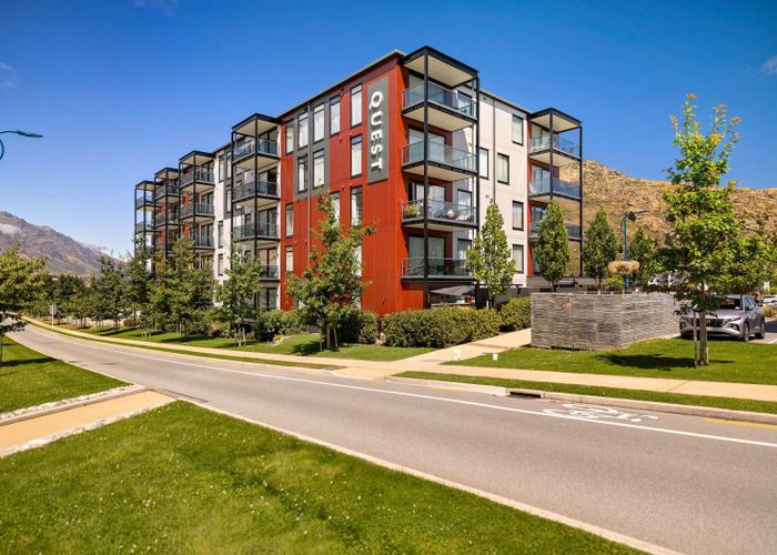  at 302/34 Red Oaks Drive, Frankton, Queenstown