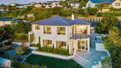  at 4 Yelverton Place, Huntsbury, Christchurch