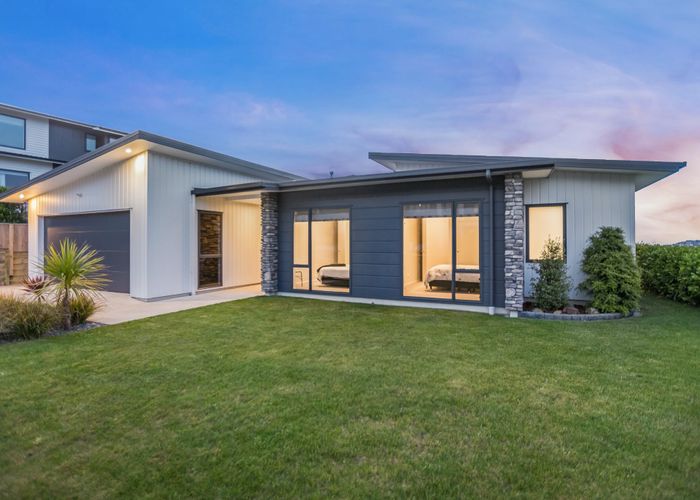  at 20 Waitaria Terrace, Aotea, Porirua