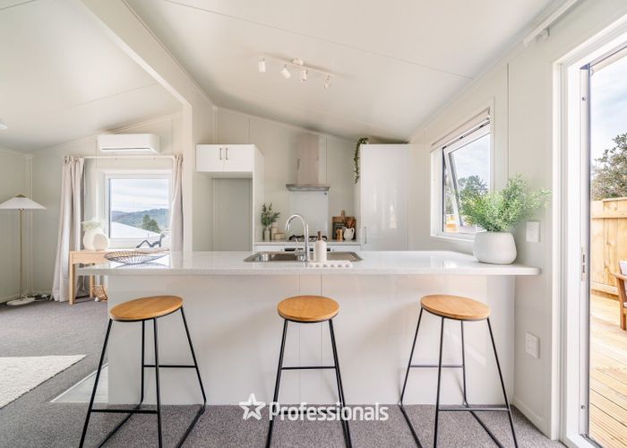  at 18F Norana Road, Maoribank, Upper Hutt, Wellington