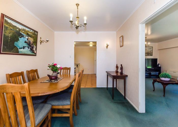  at 15 Park Avenue, Waikanae