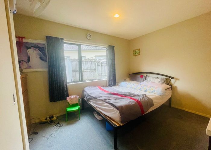  at 64 Tiger Drive, Golflands, Manukau City, Auckland