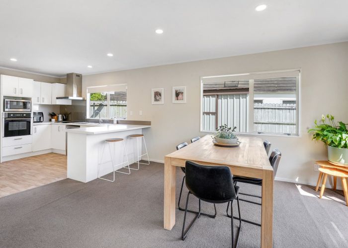  at 1/96 Frank Nobilo Drive, Golflands, Auckland