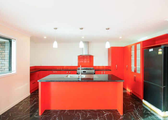  at 5 Cyprus Place, Fitzherbert, Palmerston North, Manawatu / Whanganui