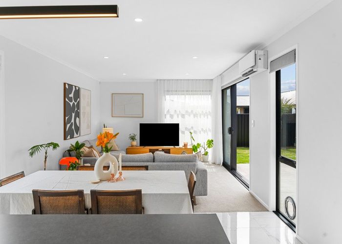  at 10 Liberty Street, Papamoa