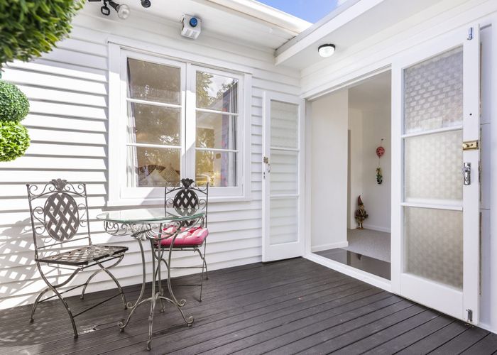  at 31 Tasman Avenue, Mount Albert, Auckland