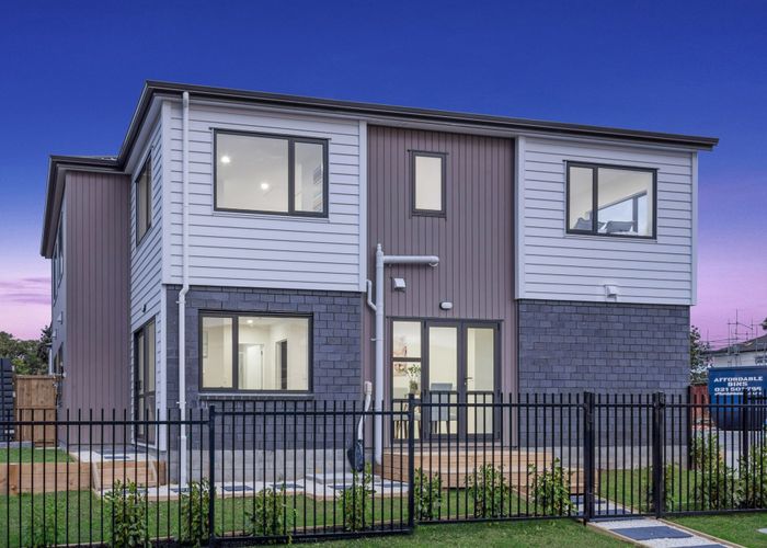 For sale 17B McCullough Avenue, Papatoetoe, Manukau City, Auckland