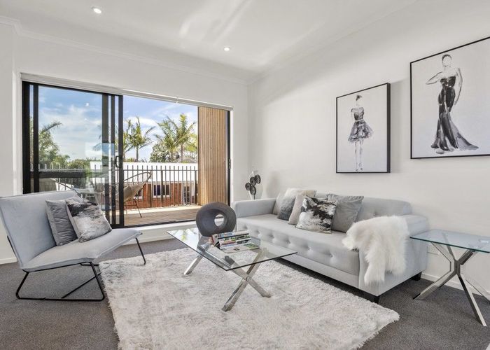  at 500D Te Atatu Road, Te Atatu Peninsula, Waitakere City, Auckland