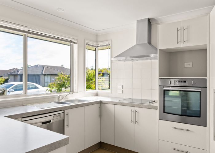 at 28 Sterling Park, Lytton West, Gisborne