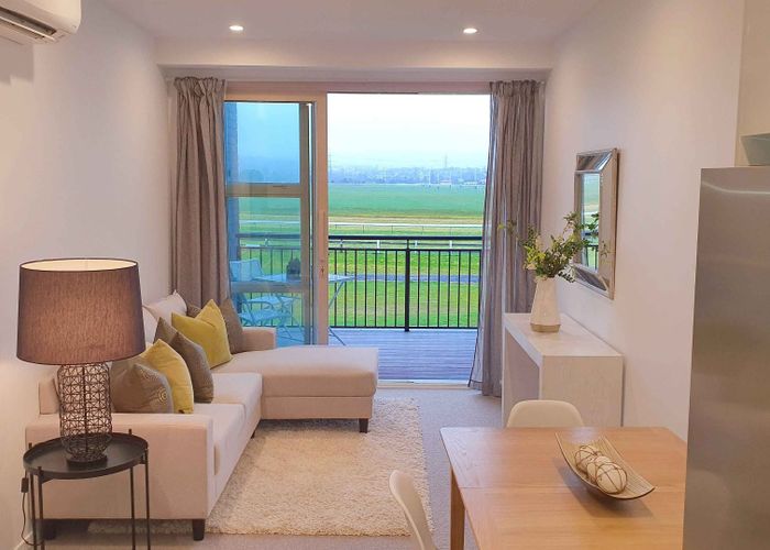  at 105/26B  Racecourse Parade, Avondale, Auckland City, Auckland