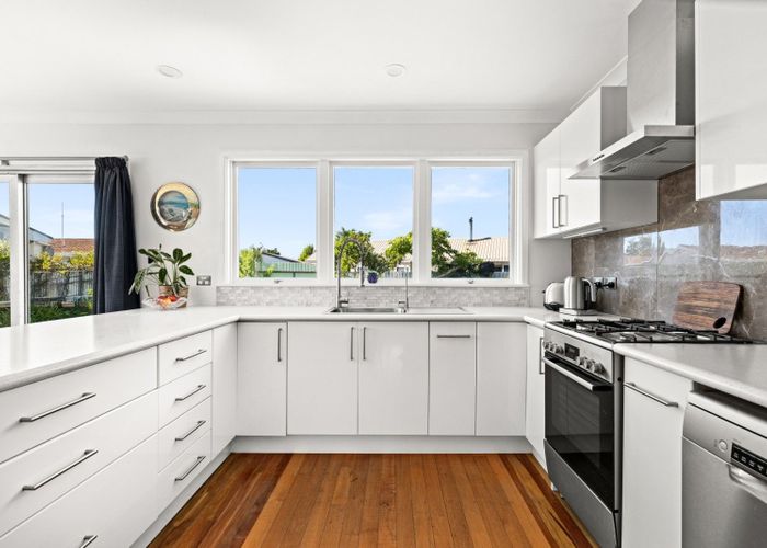  at 21 Armour Place, Onekawa, Napier