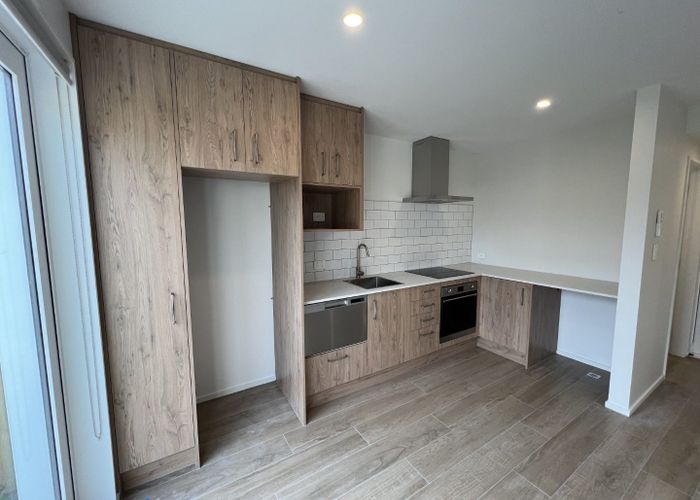  at 2/68  Harrow St, Phillipstown, Christchurch City, Canterbury