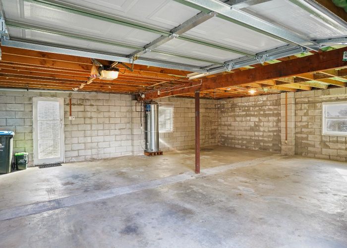  at 4/115A Landscape Road, Mount Eden, Auckland