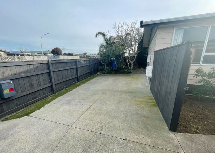  at 215 Parklands Avenue, Bell Block, New Plymouth, Taranaki