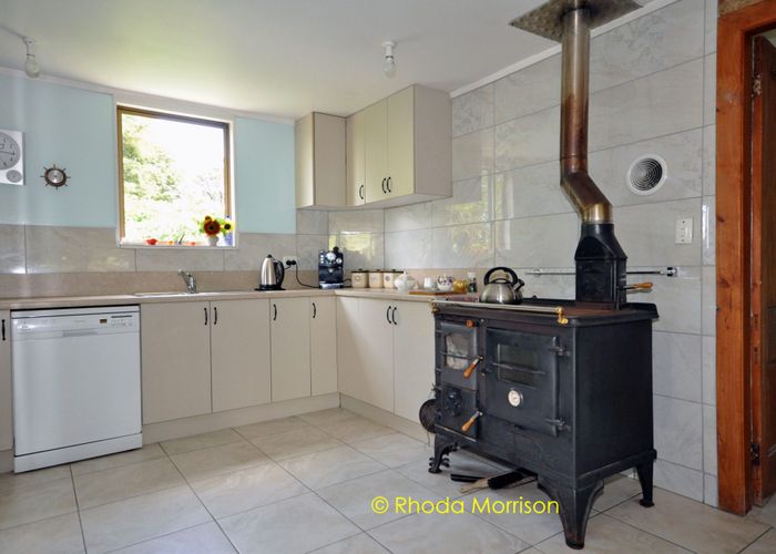  at 318 Franklin Road, Paparoa
