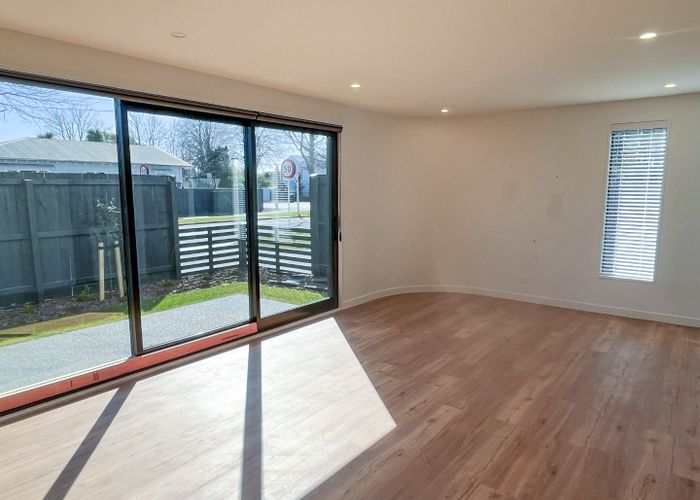  at 2/120 Edward Avenue, Edgeware, Christchurch City, Canterbury