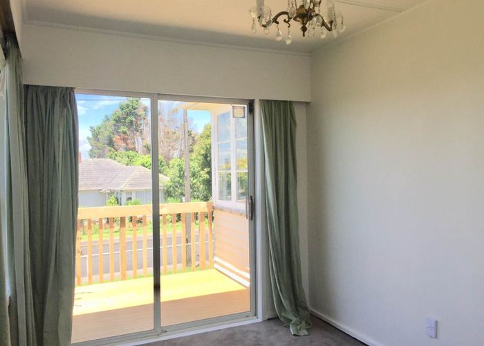  at 28 Oran Road, Panmure, Auckland