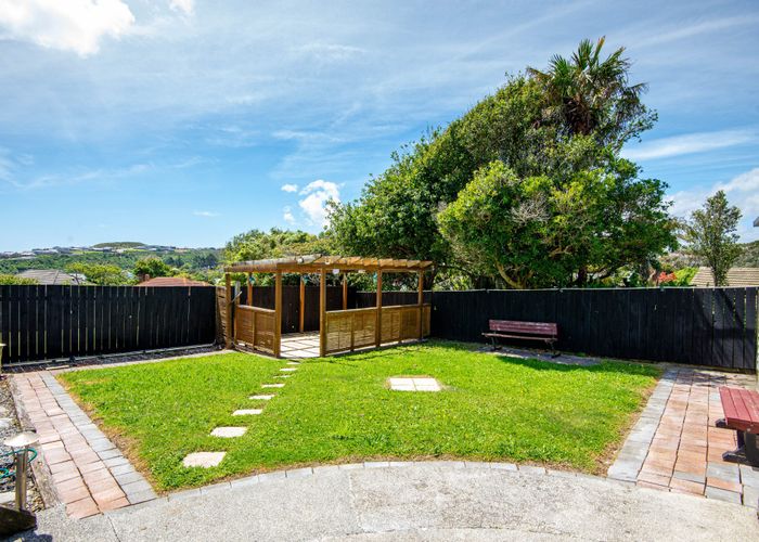  at 15 Jackson Terrace, Ranui Heights, Porirua, Wellington