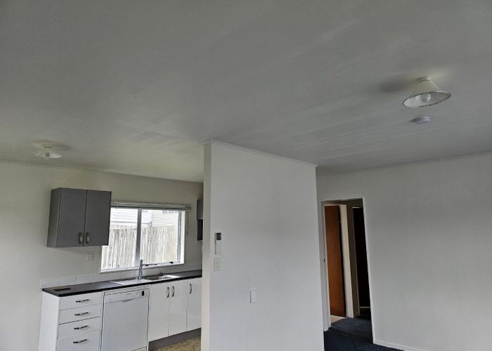  at 33  Guadeloupe Crescent, Grenada Village, Wellington, Wellington