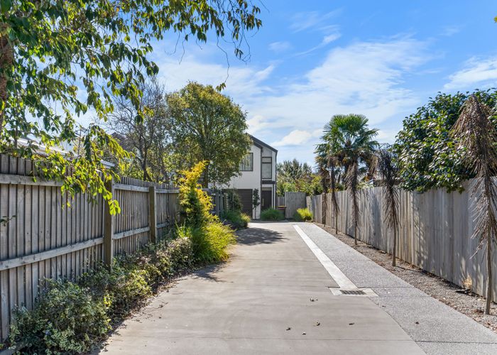 at 2/129 Brougham Street, Addington, Christchurch City, Canterbury