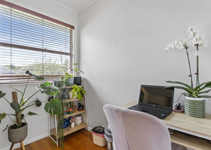  at 1/50 Tawa Road, Onehunga, Auckland