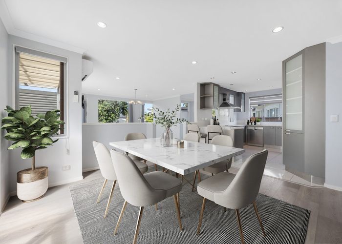  at 10 Lupetti Rise, West Harbour, Waitakere City, Auckland