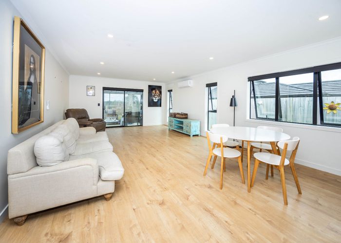  at 6 Kapua Crescent, Rototuna North, Hamilton