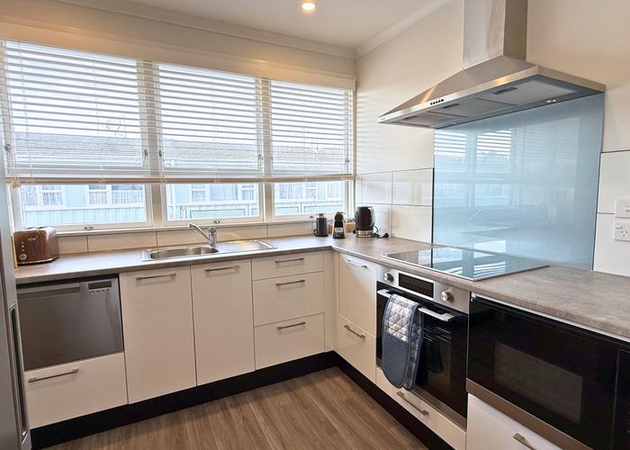  at 2/328 Wicksteed Street, Whanganui Central, Whanganui, Manawatu / Whanganui