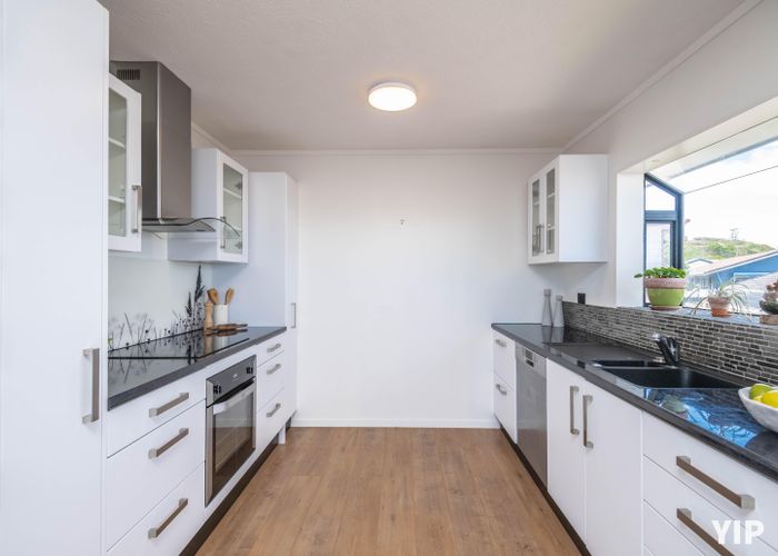  at 3B Glenwood Grove, Woodridge, Wellington
