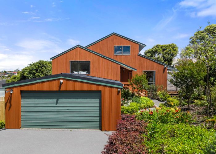  at 76 Stanaway Street, Hillcrest, North Shore City, Auckland